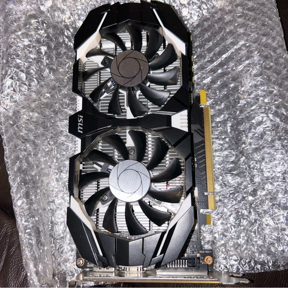 I’m selling my 1050 gpu with dual fans used only for 2 months
